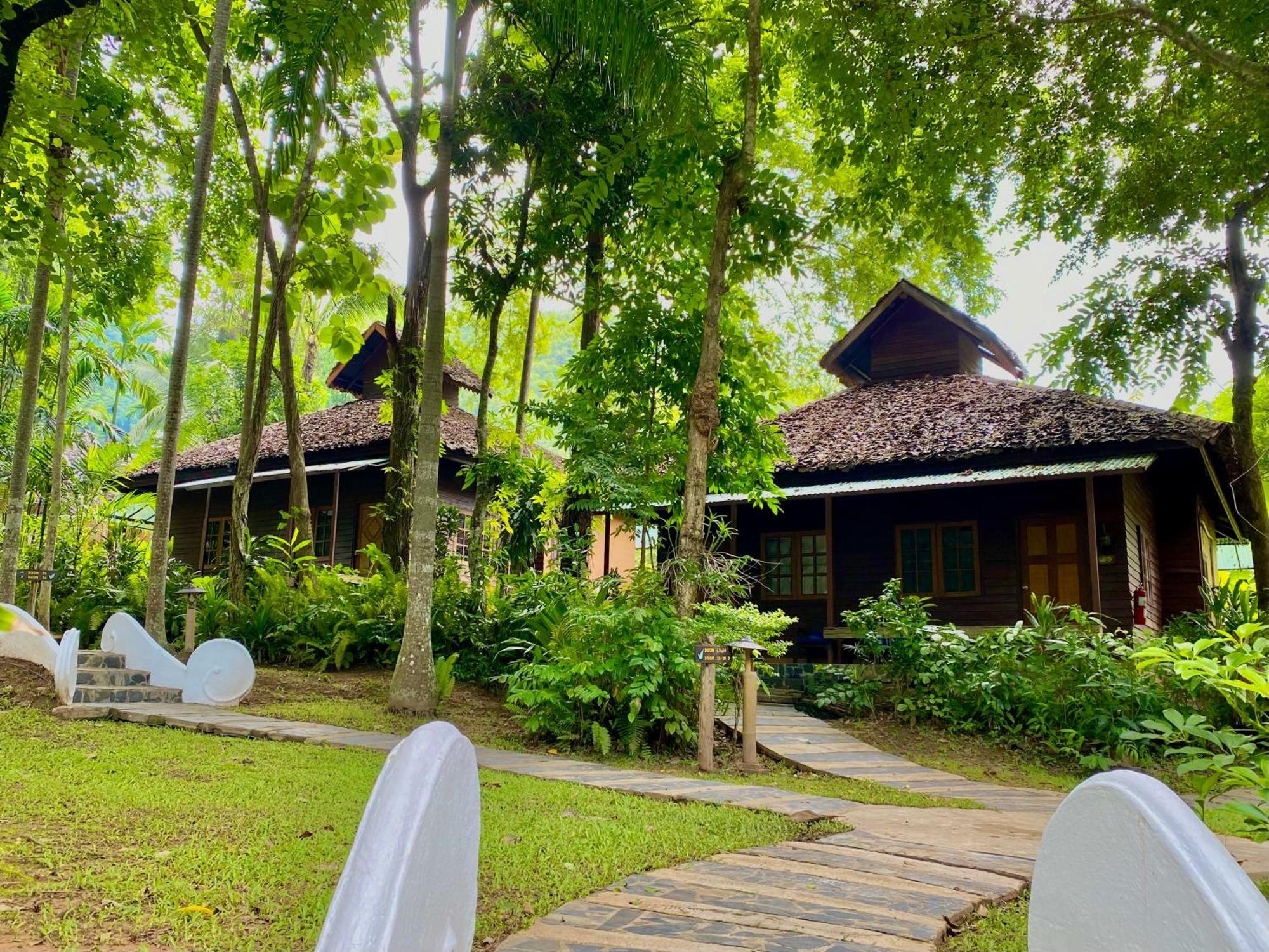Fern Resort Mae Hong Son Extérieur photo