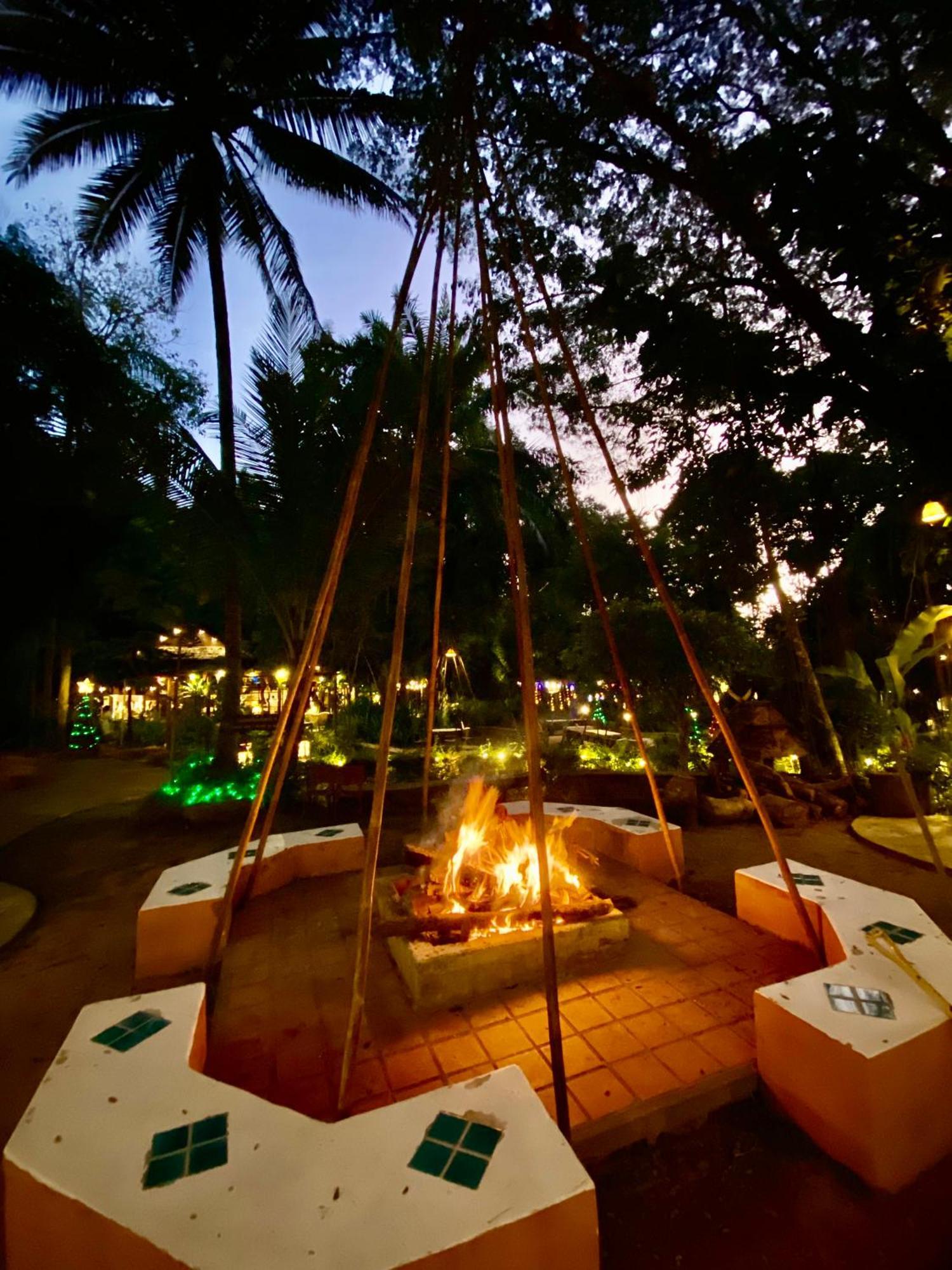 Fern Resort Mae Hong Son Extérieur photo