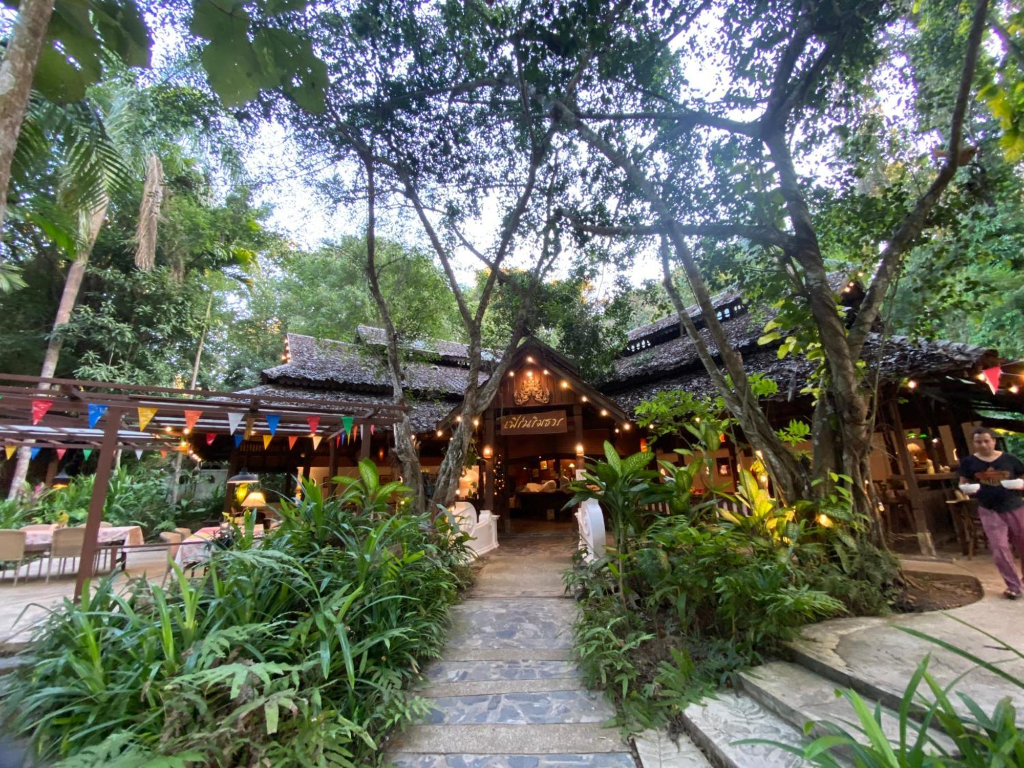 Fern Resort Mae Hong Son Extérieur photo
