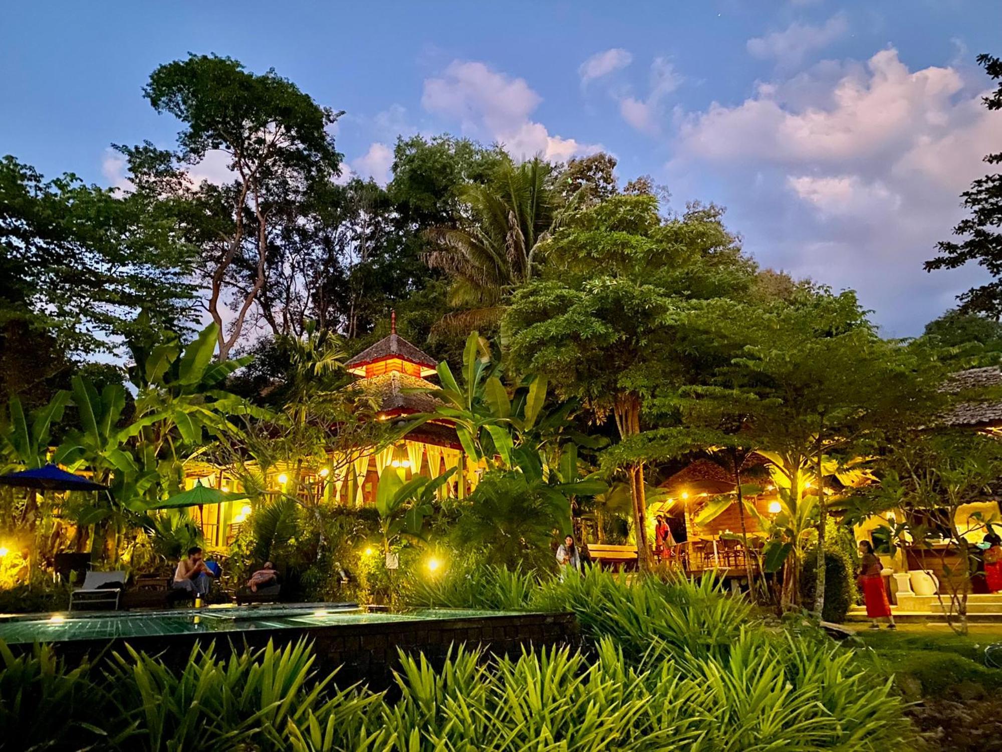 Fern Resort Mae Hong Son Extérieur photo